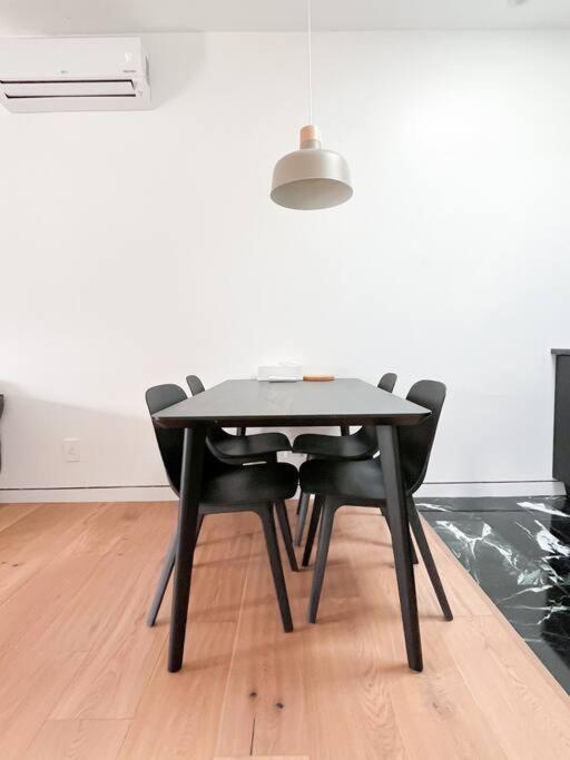 New Ample And Cozy One Bedroom Apt In Brooklyn At Rem-Casa นิวยอร์ก ภายนอก รูปภาพ